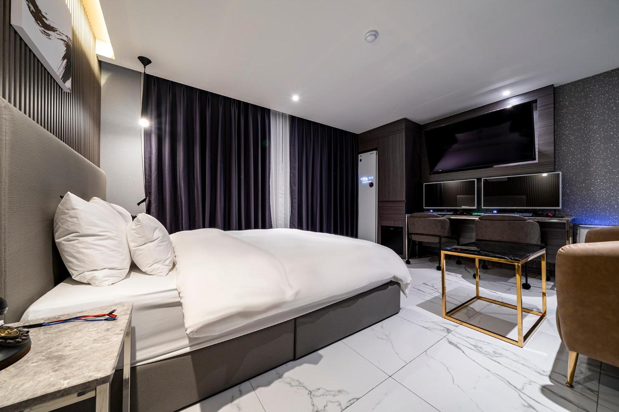 Urban Brown Hotel Chungju City Hall Eksteriør billede