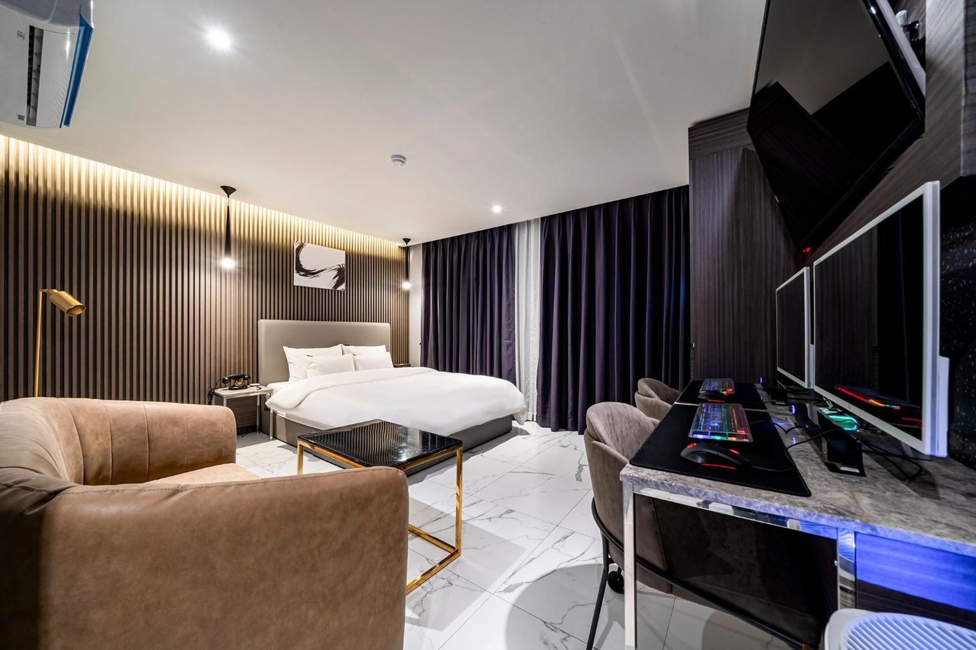 Urban Brown Hotel Chungju City Hall Eksteriør billede