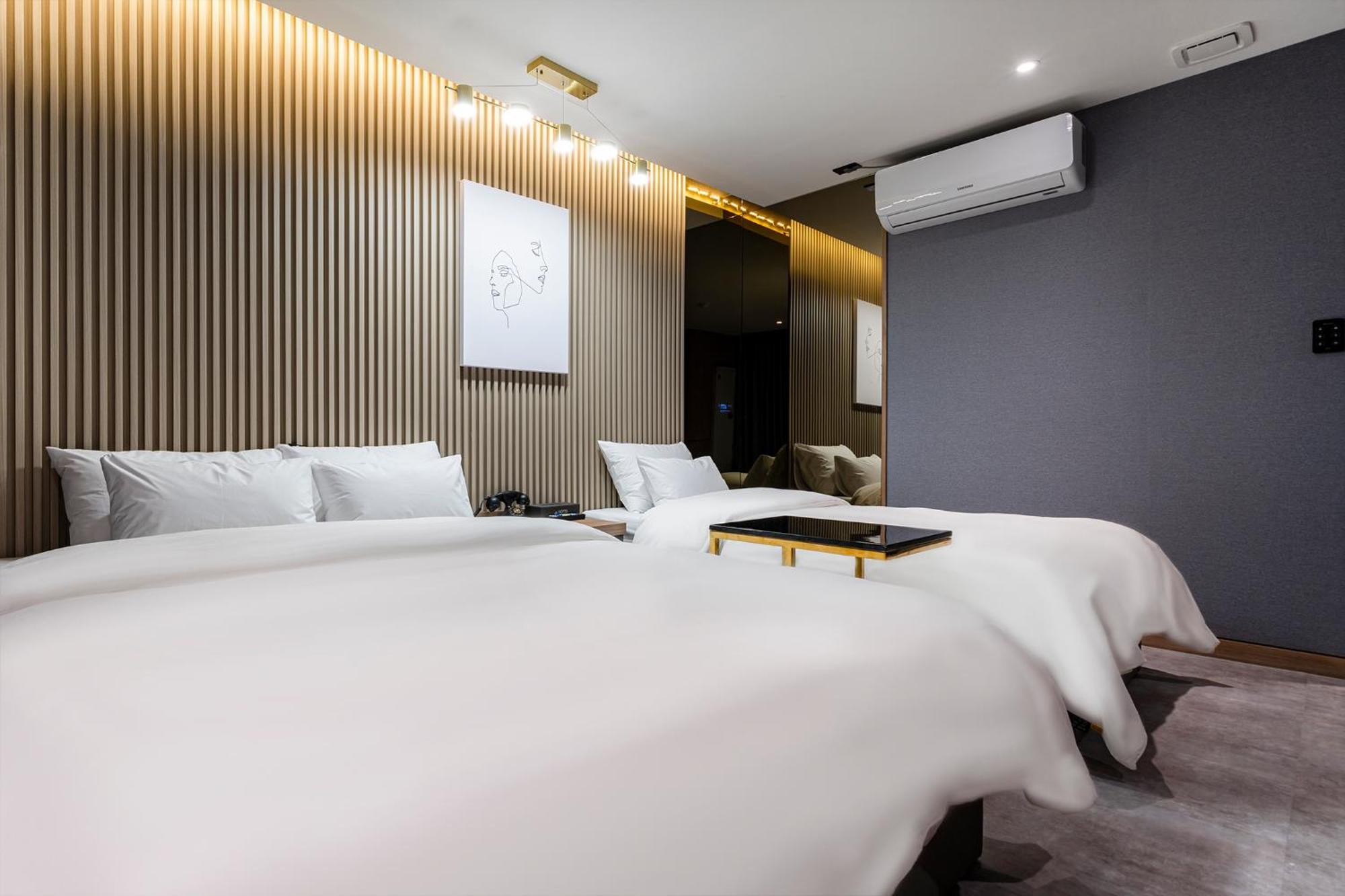 Urban Brown Hotel Chungju City Hall Eksteriør billede