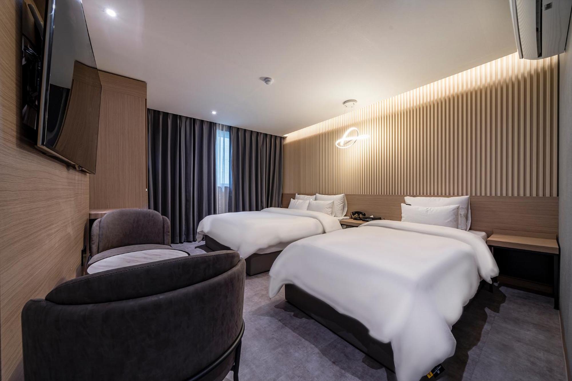 Urban Brown Hotel Chungju City Hall Eksteriør billede