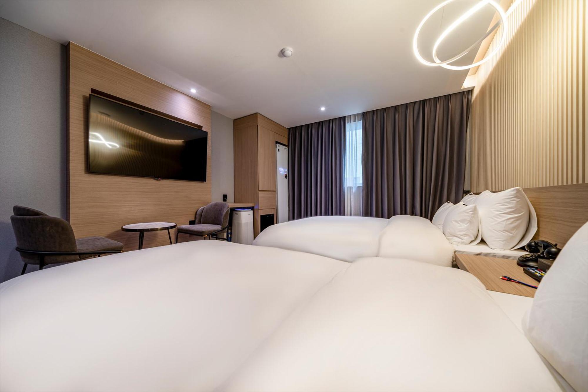 Urban Brown Hotel Chungju City Hall Eksteriør billede