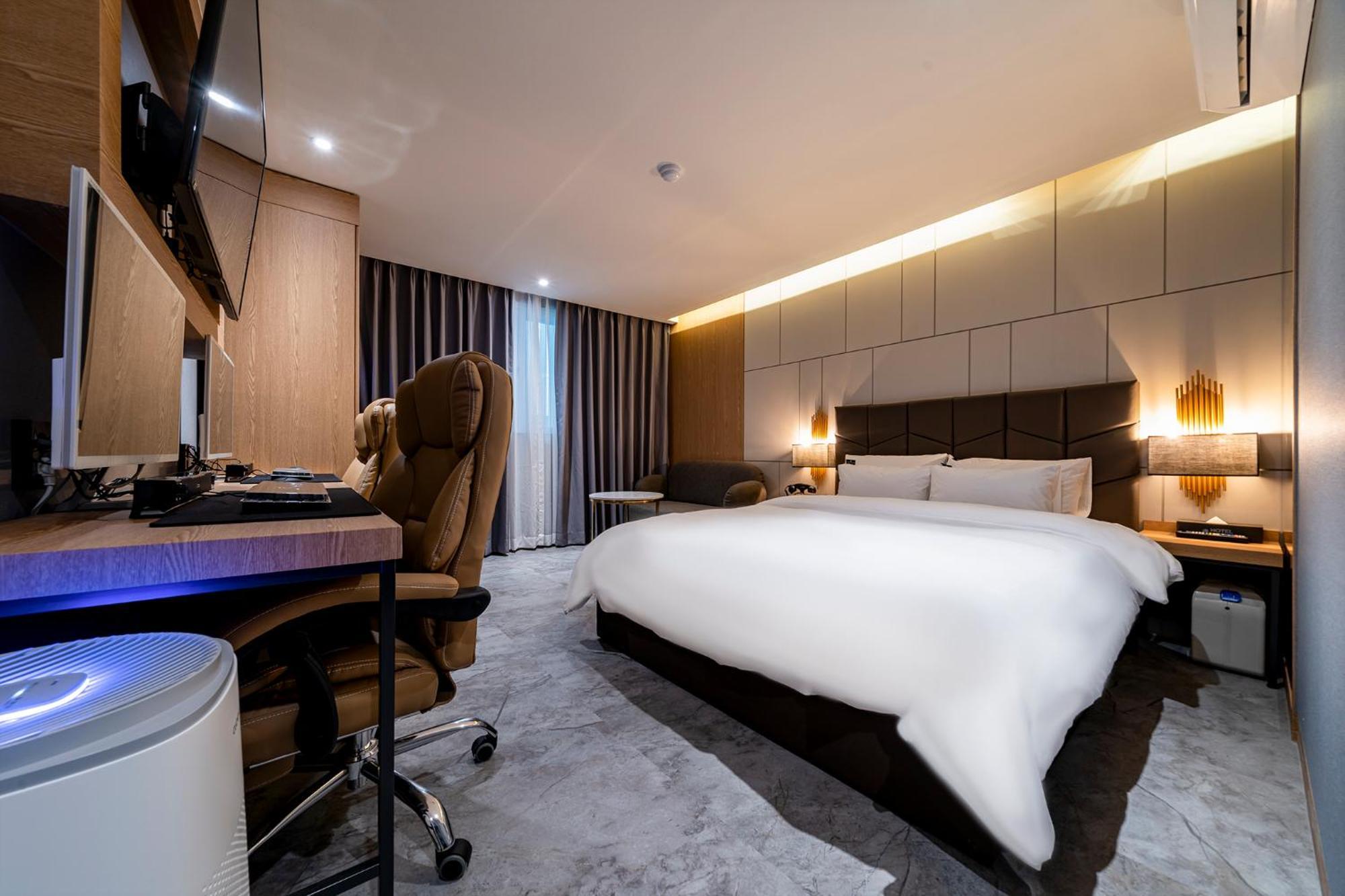 Urban Brown Hotel Chungju City Hall Eksteriør billede